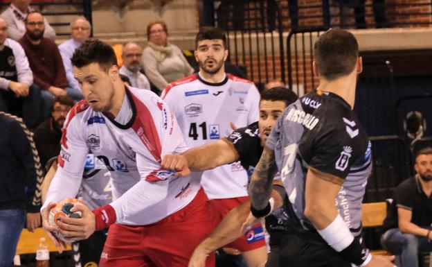 También para el balonmano: sin liga para el Ciudad de Logroño y el Grafometal