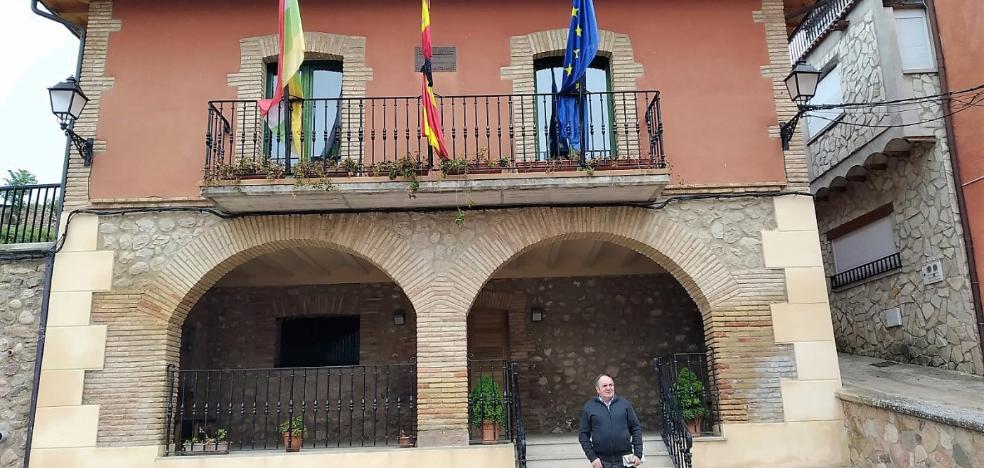 «Sin agua corriente esto se llenaba de gente en verano; ahora con todos los servicios, no»