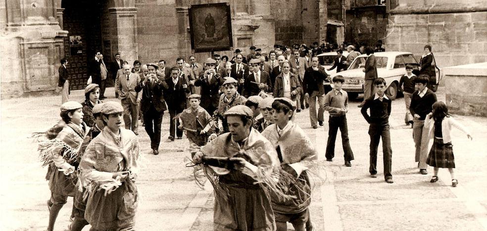 Cuando el 'piojo verde' aplazó en 1943 las fiestas de Santo Domingo