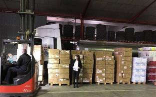 Llegan a La Rioja dos camiones on más 600.000 unidades de material sanitario