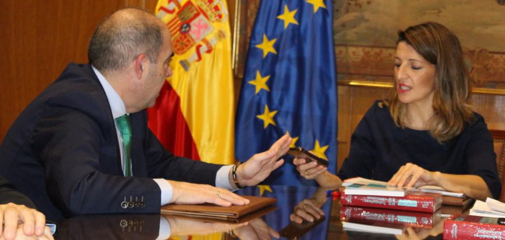 Los autónomos piden al Gobierno que suspenda la cuota de abril y una tarifa plana de 100 euros tras la crisis