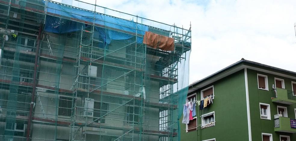 Las obras en edificios con gente quedan suspendidas hasta el final del estado de alarma