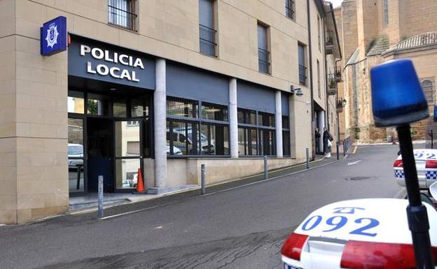 Los agentes de la Policía Local que salvaron la vida a un bebé, propuestos a la Medalla al Mérito Policial