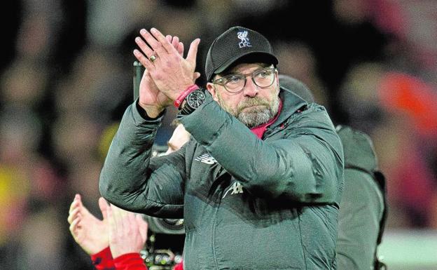 Klopp destaca que el regreso del fútbol puede «mejorar el humor» de la gente