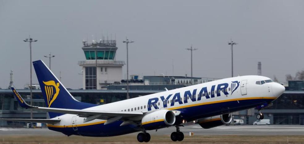 Ryanair, obligada a readmitir a los empleados de las bases de Canarias y Girona despedidos antes de la crisis