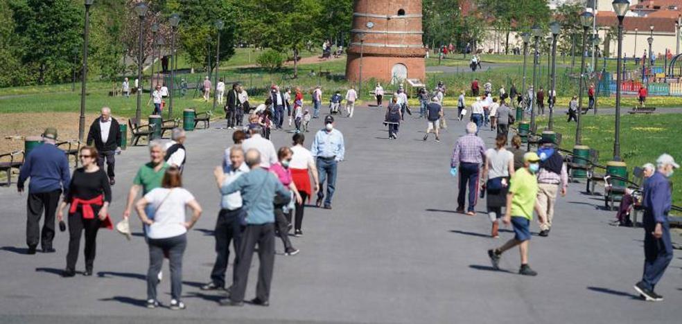 Sanidad permitirá reuniones de hasta diez personas en la fase 1 y las reformas domésticas a partir del lunes