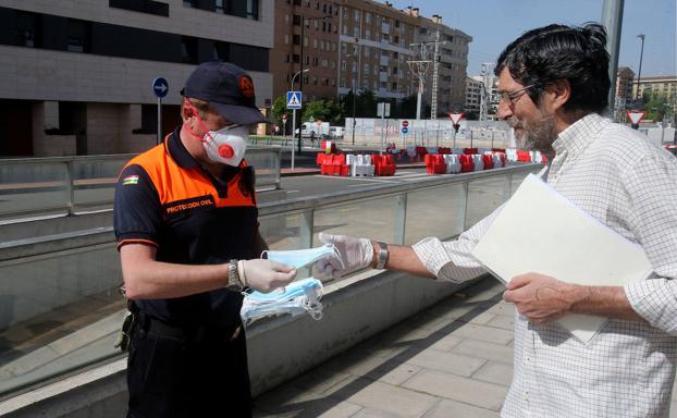 La Rioja reparte más de 40.000 mascarillas entre el lunes y el martes