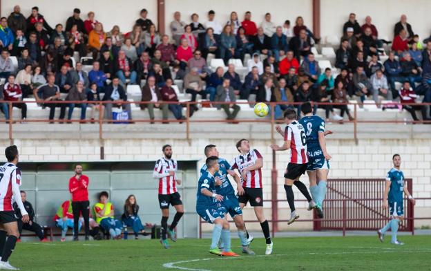 Una fase de ascenso local y con temores en Tercera