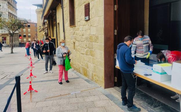 Este fin de semana y el lunes se repartirán en Haro 19.000 mascarillas más