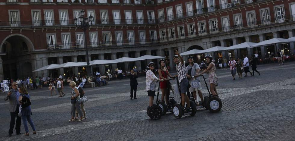 El confinamiento hace estragos entre los más de 15.000 guías turísticos