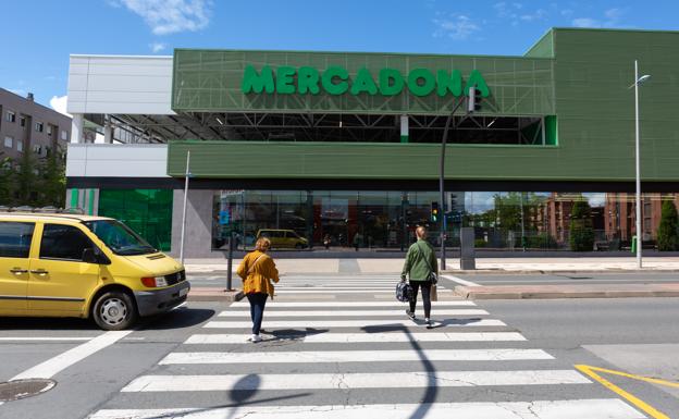 Mercadona ofrecerá comida elaborada en el súper de avenida de Burgos