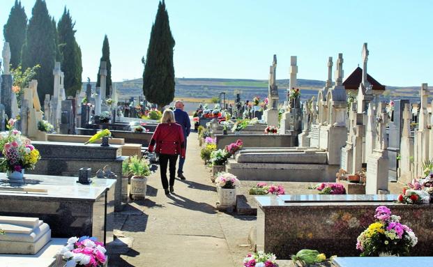 El Ayuntamiento de Haro abre al público el cementerio municipal
