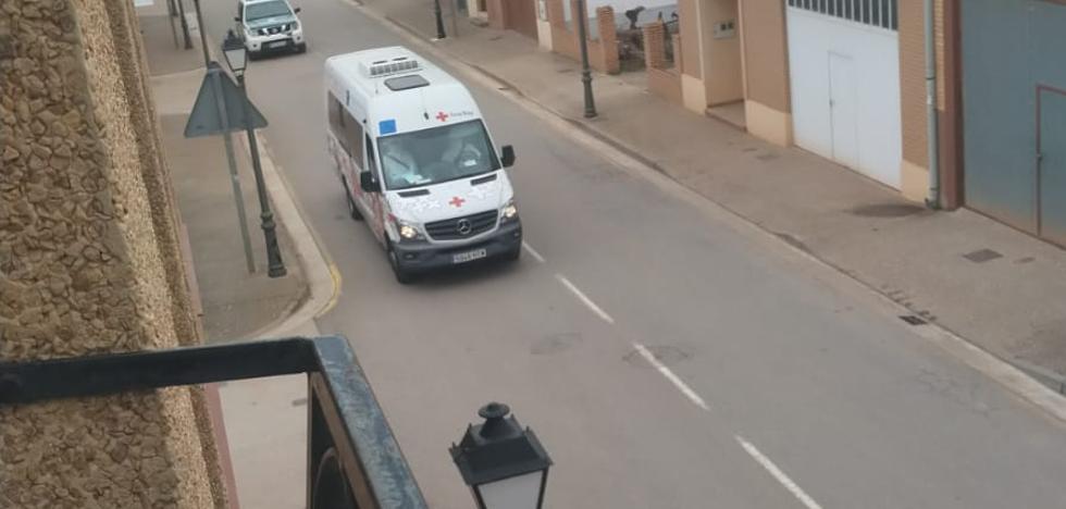 Los temporeros de Huércanos sospechosos de COVID-19, trasladados al CRMF de Lardero para ser controlados