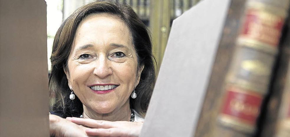 Ana Santos: «La cuarentena es lo más seguro para desinfectar libros»