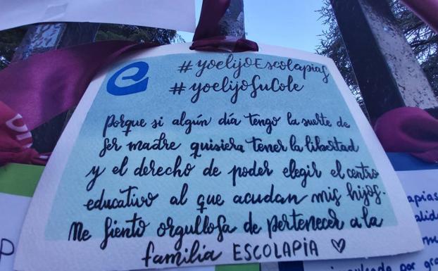 Cien mensajes de amor a Escolapias