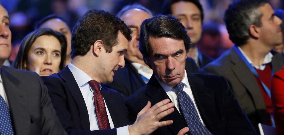 Aznar reprocha a Sánchez haber «traspasado líneas rojas» tras pactar con Bildu