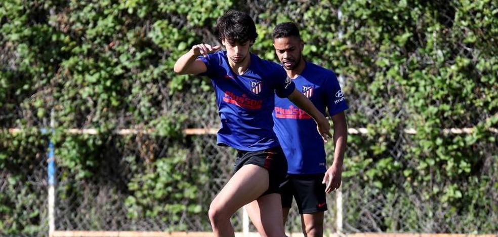 Joao Félix sufre un esguince en la rodilla izquierda