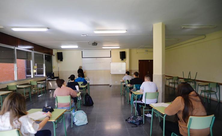 La vida vuelve a las aulas