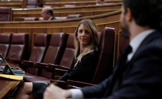 Álvarez de Toledo se dirige a Iglesias como «hijo de un terrorista» y rechaza retirarlo