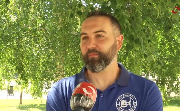 Velasco apuesta por mantener el formato actual de la Asobal