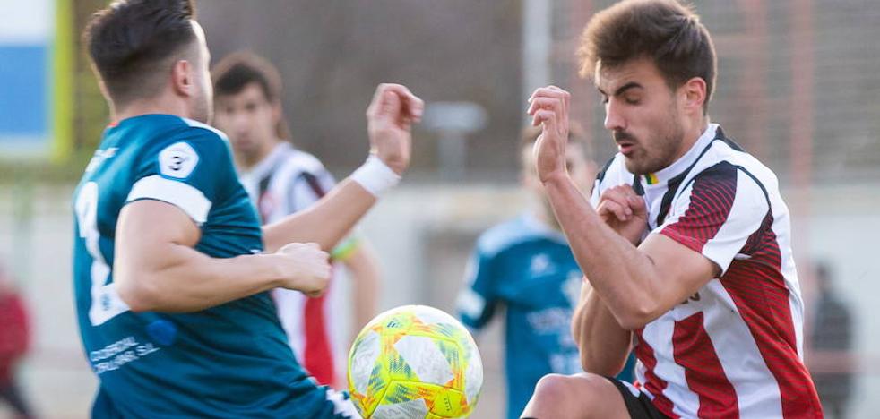 Los obreros del fútbol riojano no pueden parar