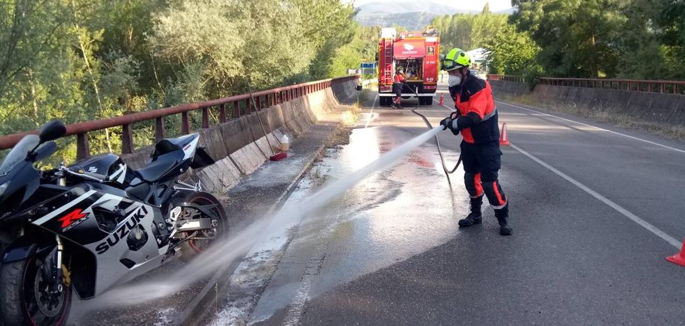 Fallece un motorista por una salida de vía en Anguiano