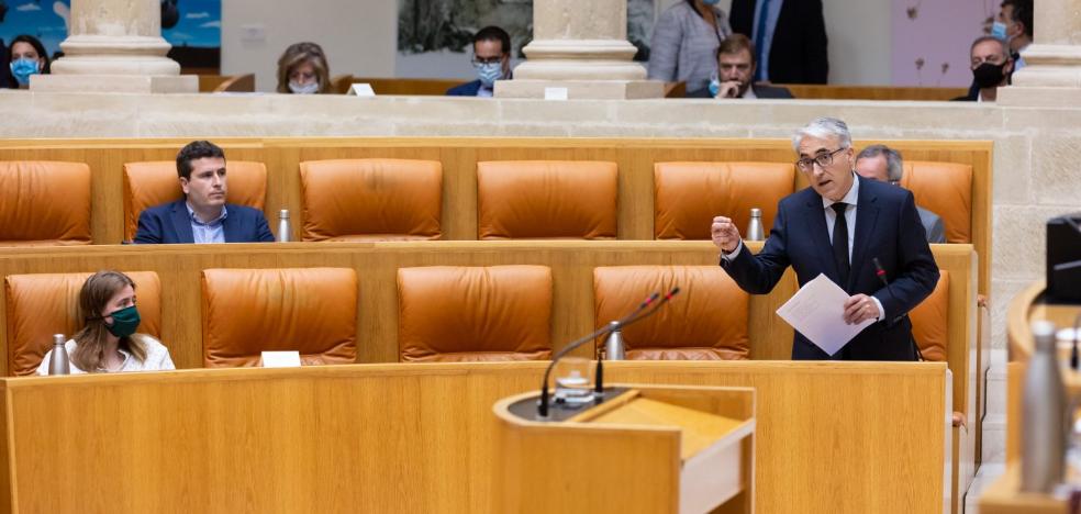 El PP pide que puedan asistir a San Millán todos los diputados