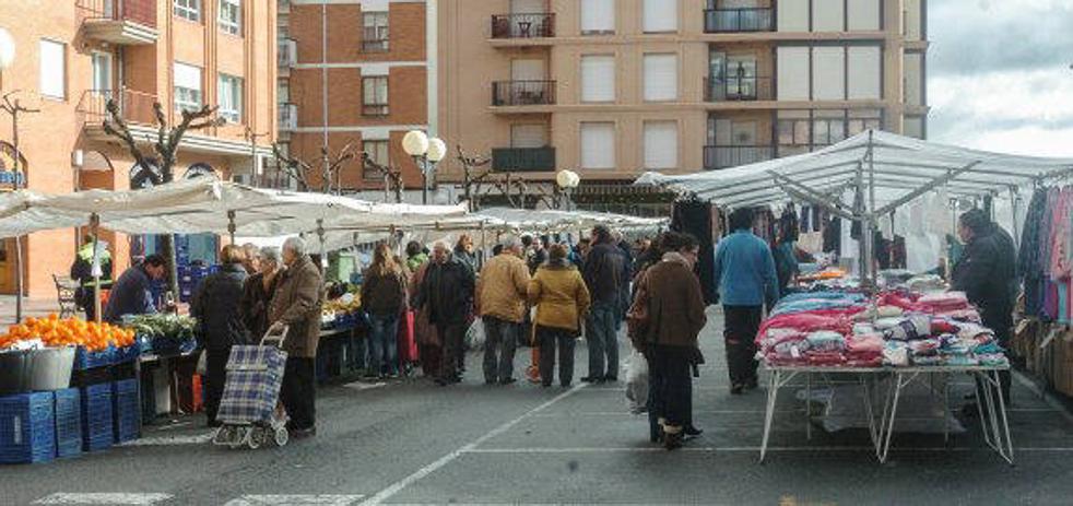 Santo Domingo reabrirá mañana sábado su mercadillo semanal