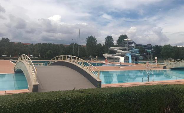 Las piscinas de Las Norias, con reserva día a día