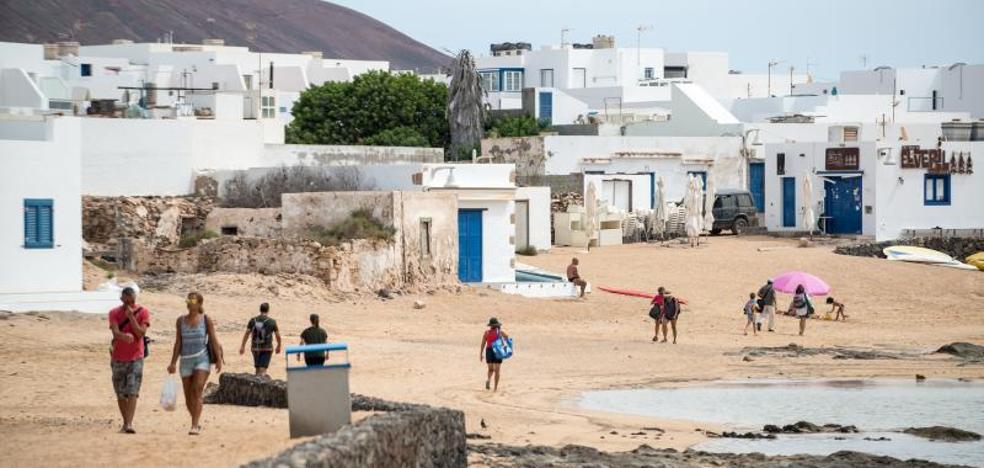 El sector turístico denuncia sentirse «abandonado» por el Gobierno