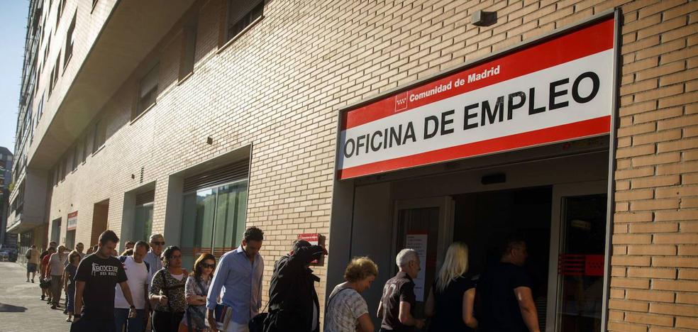 El empleo habría seguido lastrado con una desescalada más rápida