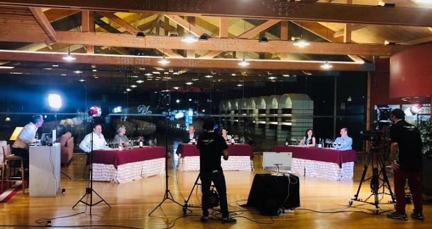 El Barrio de la Estación de Haro luce con una cata virtual