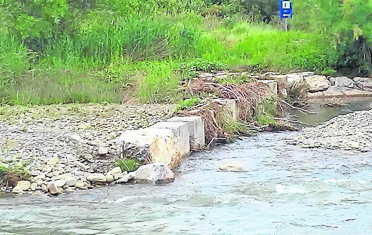 Licitado el arreglo del paso peatonal sobre el Leza del Camino de Santiago