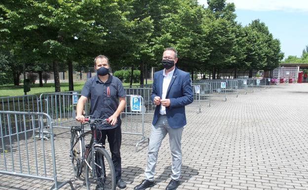 Más carril bici, aparcamiento... En bici a Las Norias