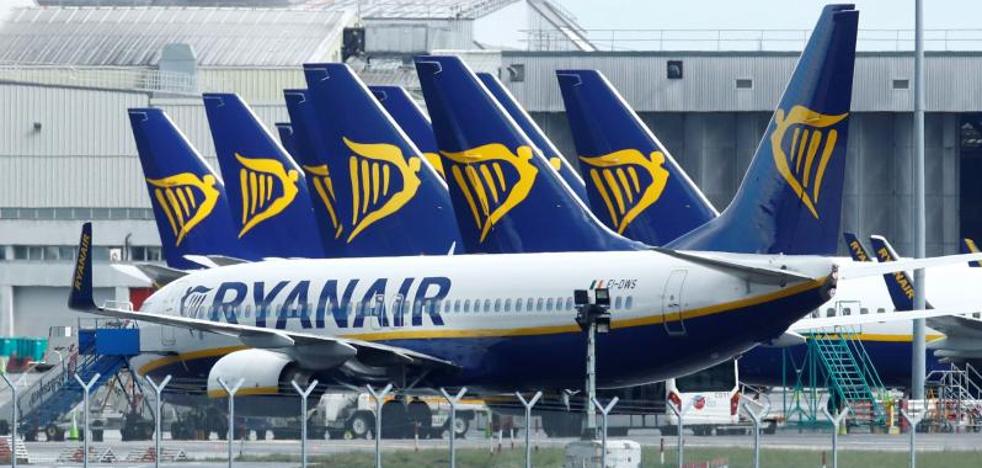 Ryanair prohíbe hacer fila al embarcar y limita el equipaje a bordo para evitar contagios