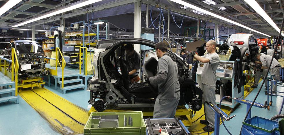 La producción industrial repunta en mayo tras dos meses de parón