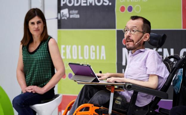 Echenique no se arrepiente e insiste en poder criticar a periodistas