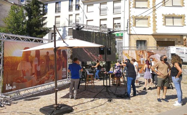 Torrecilla y Calahorra se ponen ante la cámara de 'Reserva para volver'