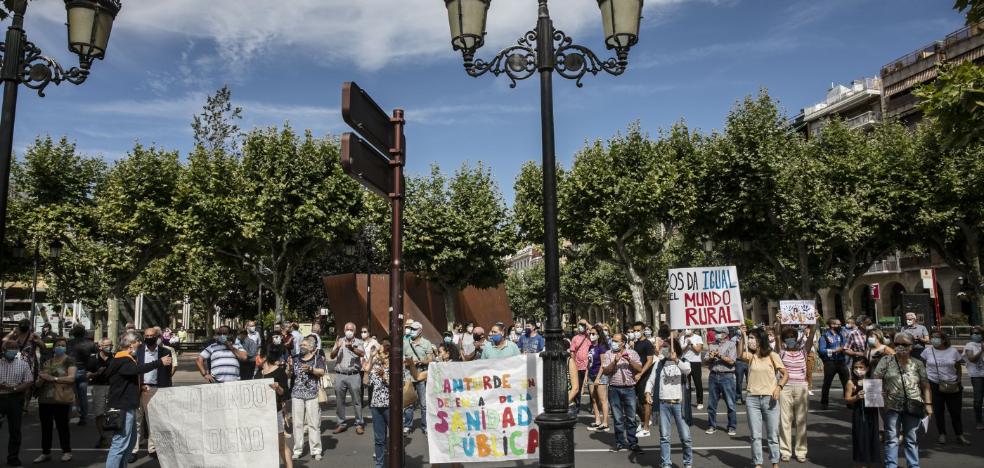 Unas 250 personas, contra los cambios en sanidad en la zona del Oja