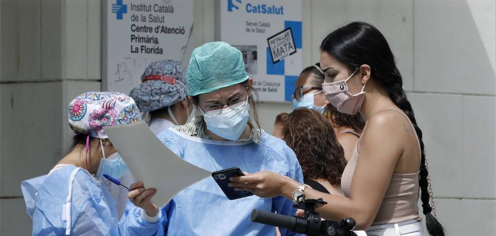 Primer contagio masivo entre animales mientras continúan creciendo los brotes en España