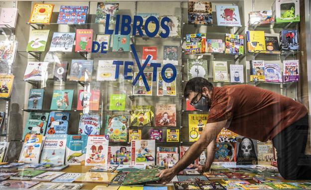 Todo está en los libros (todavía)