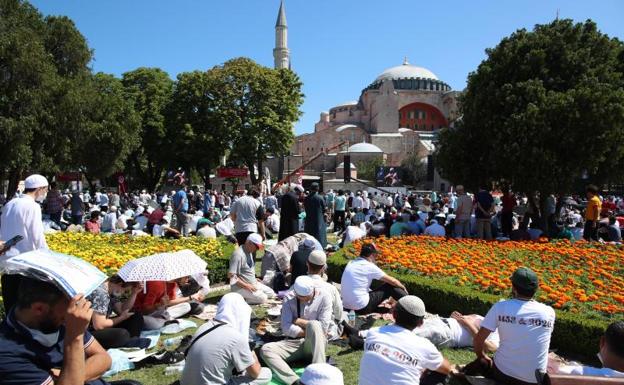 Erdogan reconquista la antigua basílica de Santa Sofía