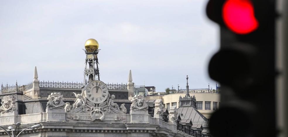 El BCE y la banca española esperan fusiones a medio plazo