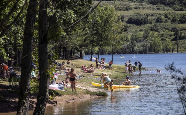 «El Rasillo se ha convertido en la playa de La Rioja»