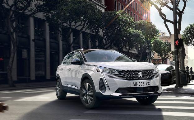 Nuevo Peugeot 3008: nueva imagen y amplia gama de motorizaciones eficientes