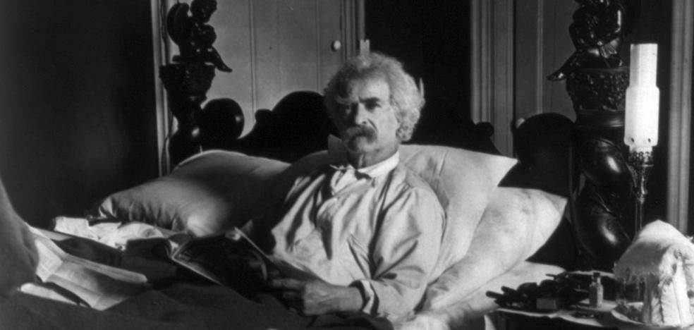 En la cama con Mark Twain y otros escritores 'horizontales'