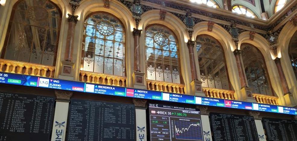 El Ibex-35 baja un 1,8%, arrastrado por la Bolsa de Nueva York