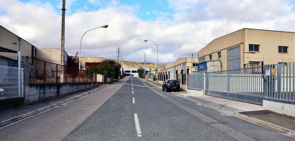 Aprobada la licitación de un acceso ciclista y peatonal al polígono de Cantabria