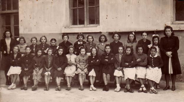 Las alumnas de Juanita Madroñero