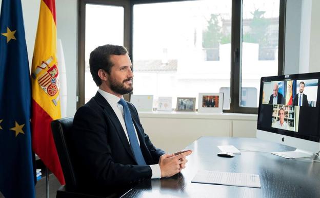 Casado defiende su rapidez en actuar ante la imputación de Fernández Díaz